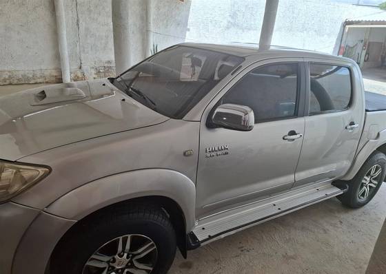 TOYOTA HILUX 3.0 SRV 4X4 CD 16V TURBO INTERCOOLER DIESEL 4P AUTOMÁTICO